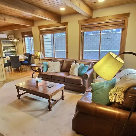 Settlers Cabin Condo